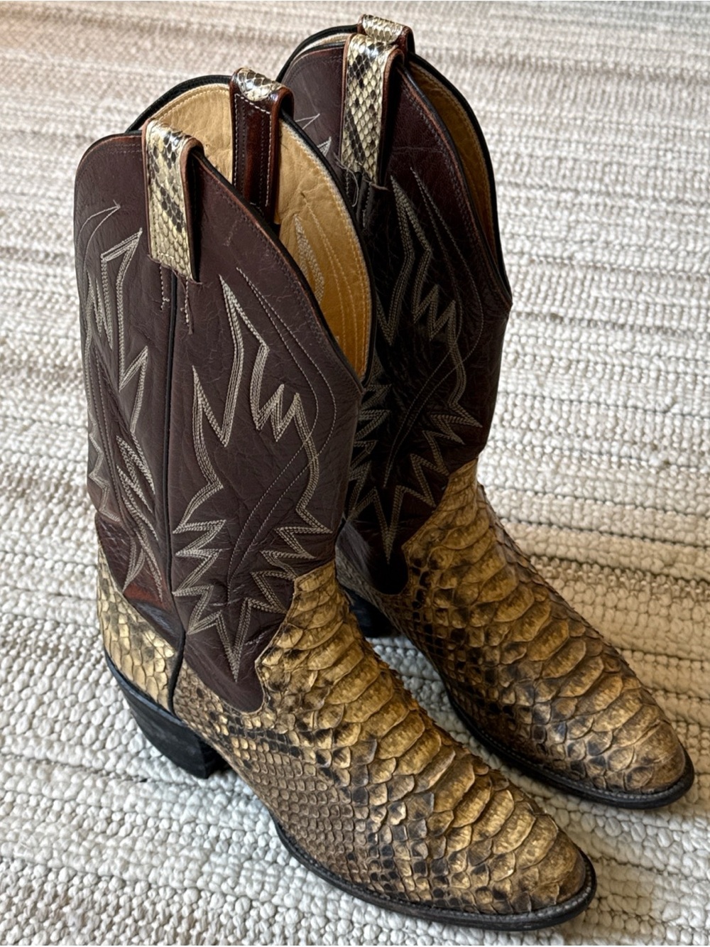The Sanders Vintage Rattlesnake Cowboy Boots Western Men's Boots Size 9D Rare!